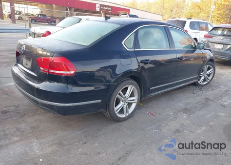 2015 Volkswagen Passat 1.8T Se из США, поврежденный, VIN 1VWBS7A37FC064190
